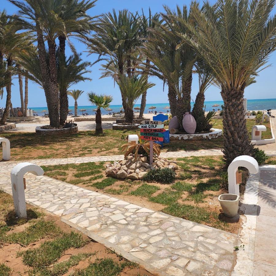 Golf Beach & Thalasso- Families And Couples Triffa Exterior photo
