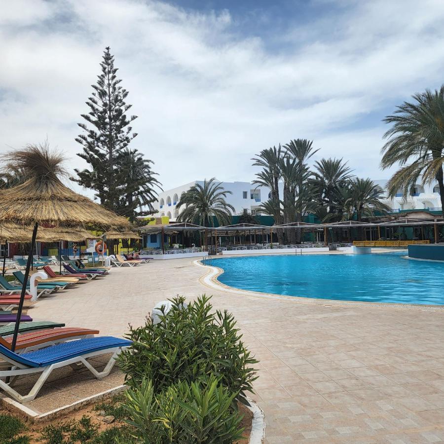 Golf Beach & Thalasso- Families And Couples Triffa Exterior photo